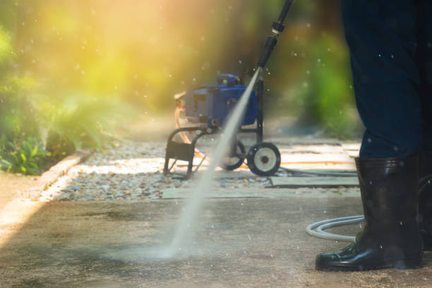 Professional Pressure Washing Services in Colonial Heights, VA